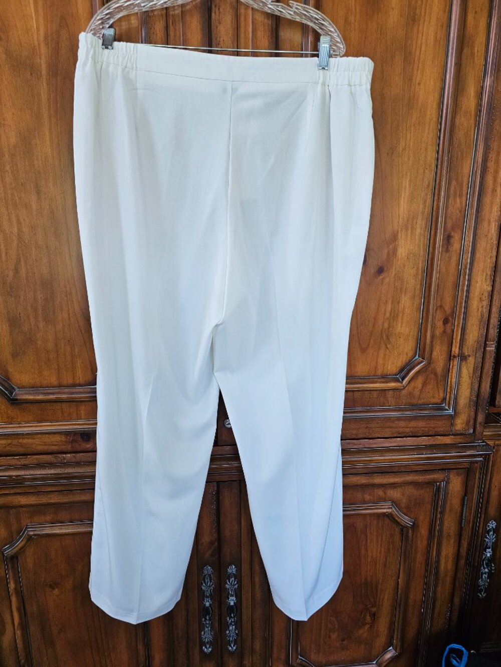 Cream polyester slacks - Picture 3 of 7